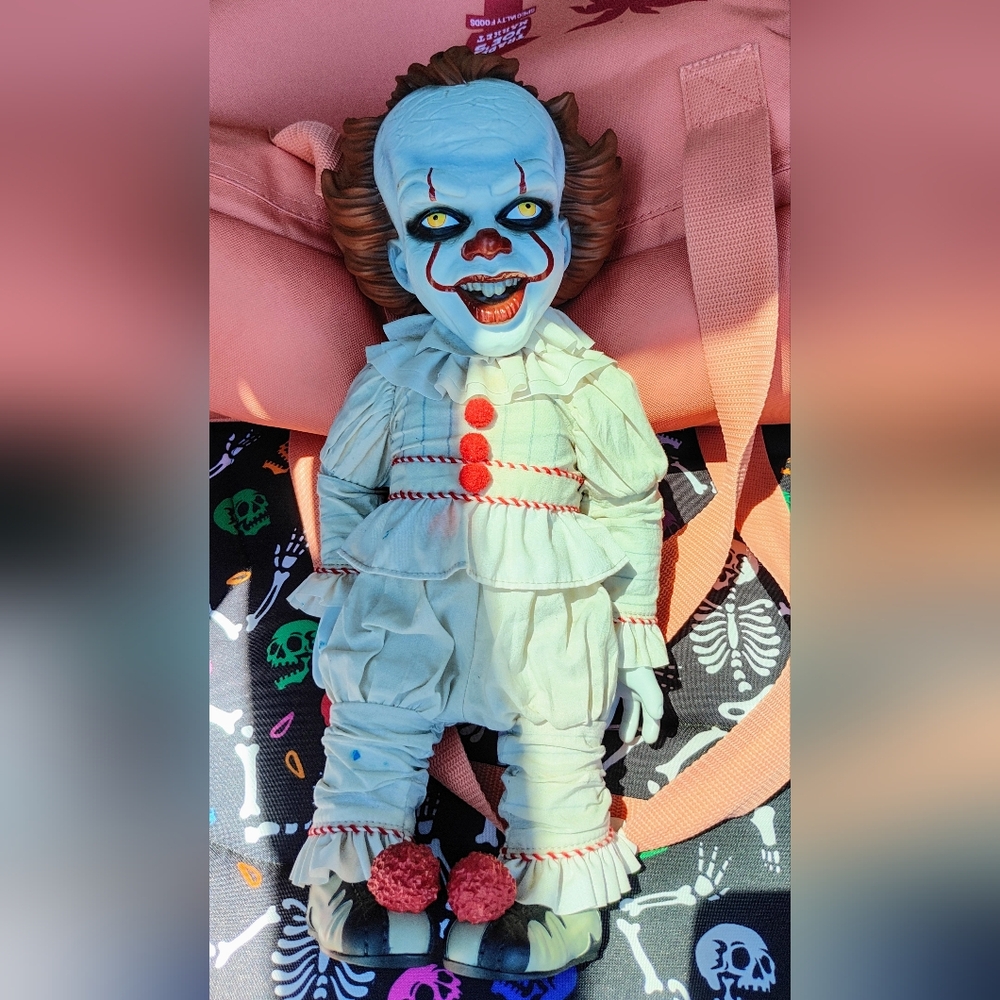 Creepy Pennywise Hard Plastic Head Turning Doll